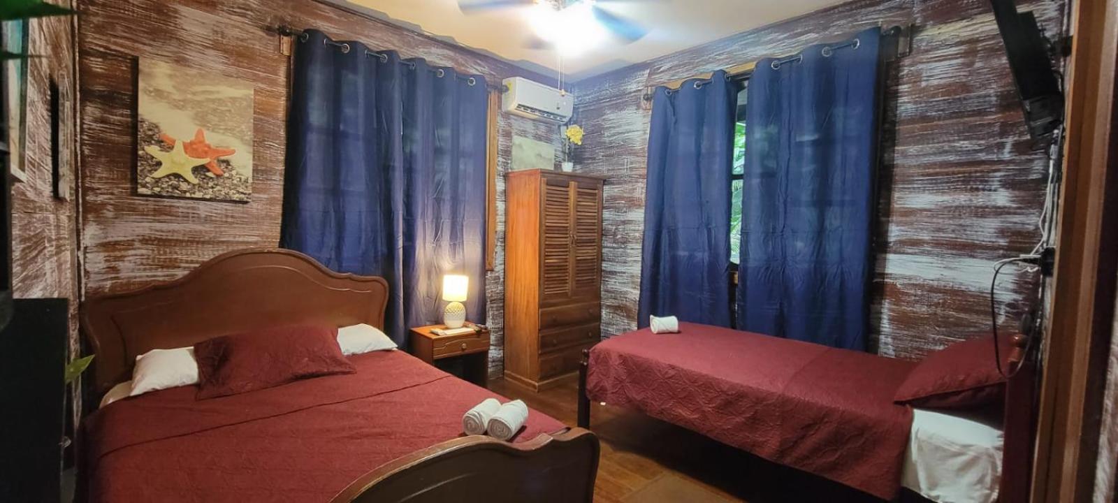 Hotel Tierra Verde Bed And Breakfast Бокас-дель-Торо Экстерьер фото